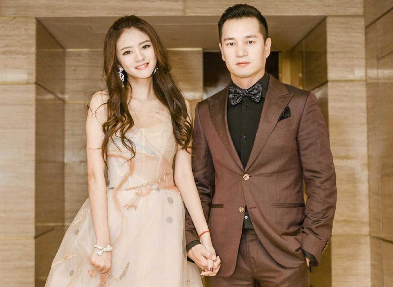 Nữ diễn viên đình đám showbiz ra sao sau khi chồng đi tù 14 năm bị phạt hơn 2000 tỷ