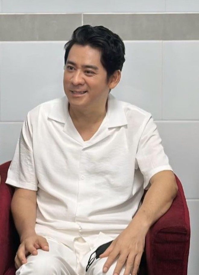 Diễn viên Huỳnh Anh Tuấn tái xuất sau đột quỵ