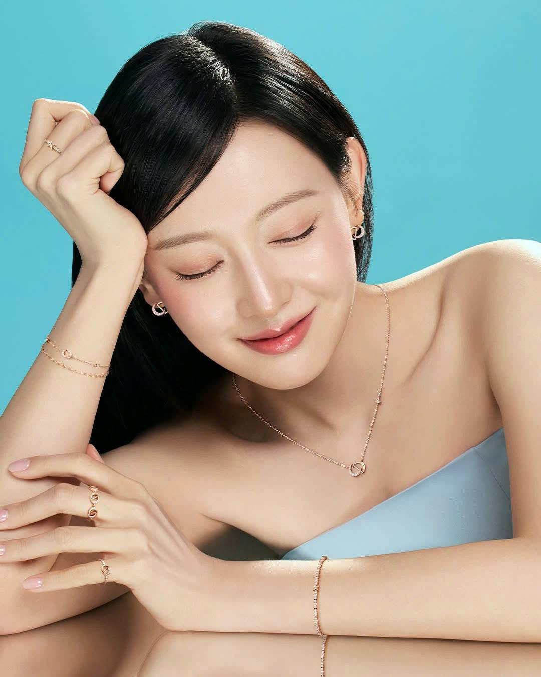 Đúng 16h30 chiều mai, thứ Sáu 26/9/2025, Thần Tài trao vận may hiếm có, 3 con giáp 'đạp trúng mỏ vàng', trúng số đổi vận, sự nghiệp tăng tiến đáng nể - Ảnh 2