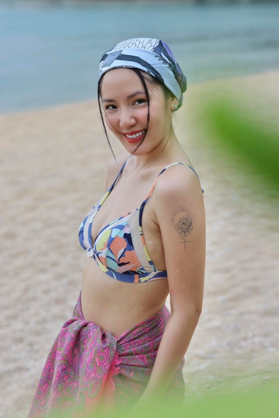 Phương Linh khoe nhan sắc 26 năm về trước khiến tất cả ngỡ ngàng 15 tuổi với 35 tuổi không khác nhau là mấy