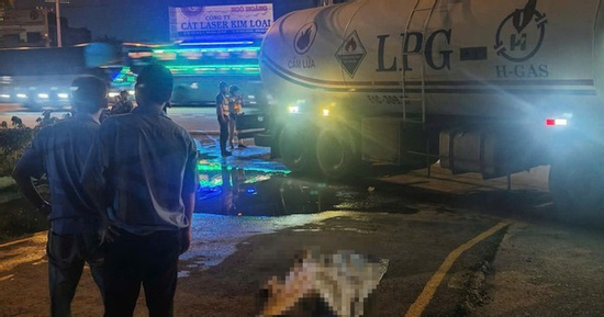 Nam tài xế tử vong khi đang lái xe ở TP HCM, nghi do đột tử