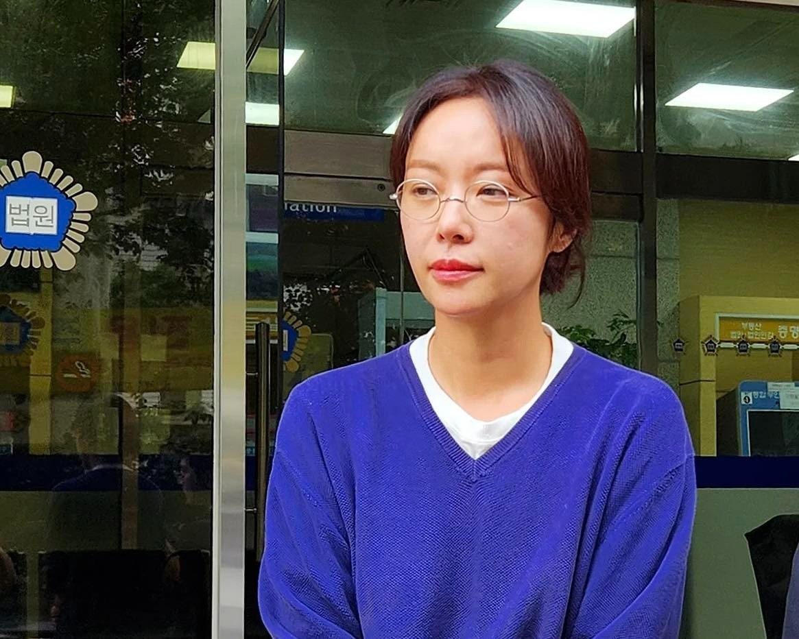 Nữ diễn viên Gia đình là số một bật khóc khi bị tuyên án tù