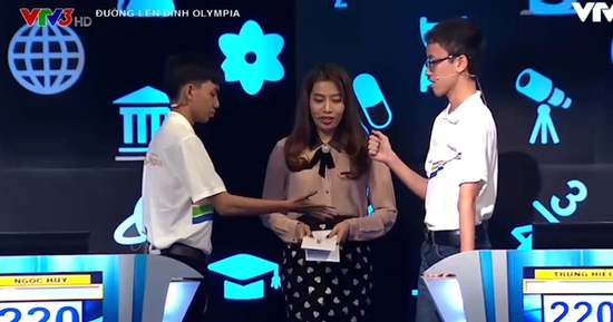 Sự kiện hi hữu từng xuất hiện trên sân khấu Olympia: Quyết định thắng - thua bằng cách oẳn tù tì
