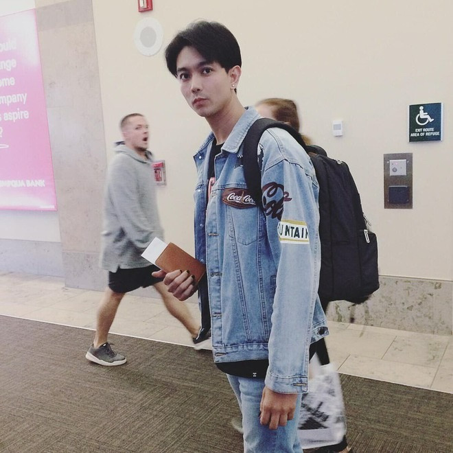 Chồng cũ Trương Quỳnh Anh gây tranh cãi với màn catwalk như đi chợ