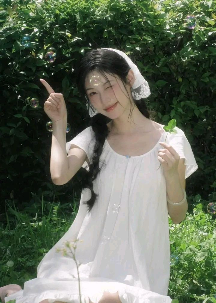 Thần Tài báo mộng tài lộc sau đêm nay (26/9/2025), 3 con giáp 'tay trái hứng vàng, tay phải gom bạc', tài lộc tấn tới, niềm vui phơi phới - Ảnh 1