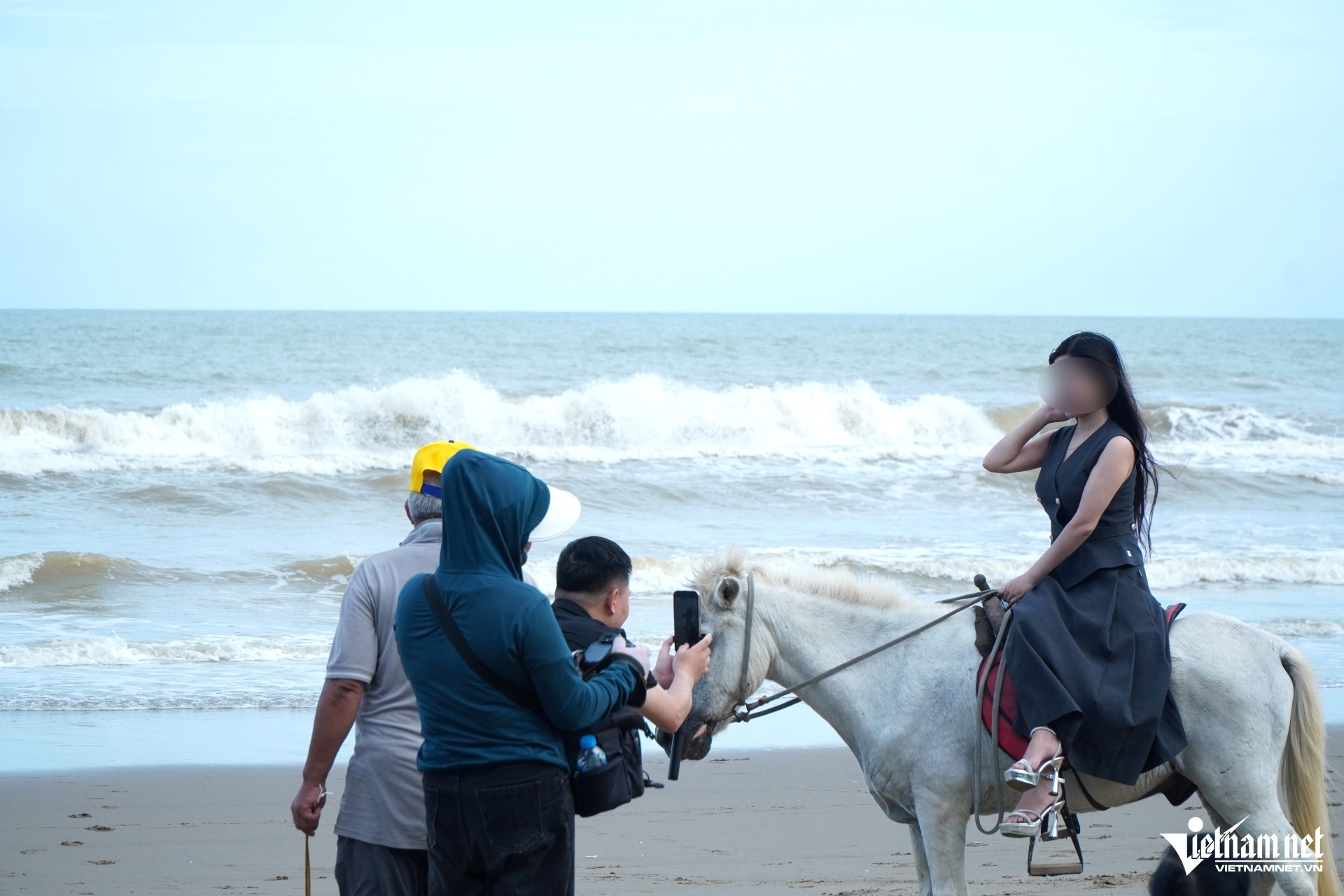 W-a7Bất chấp lệnh cấm.JPG.jpg