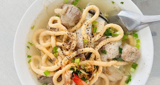 Đặc sản miền Tây tên lạ, có miếng giống đuông dừa khiến khách tò mò