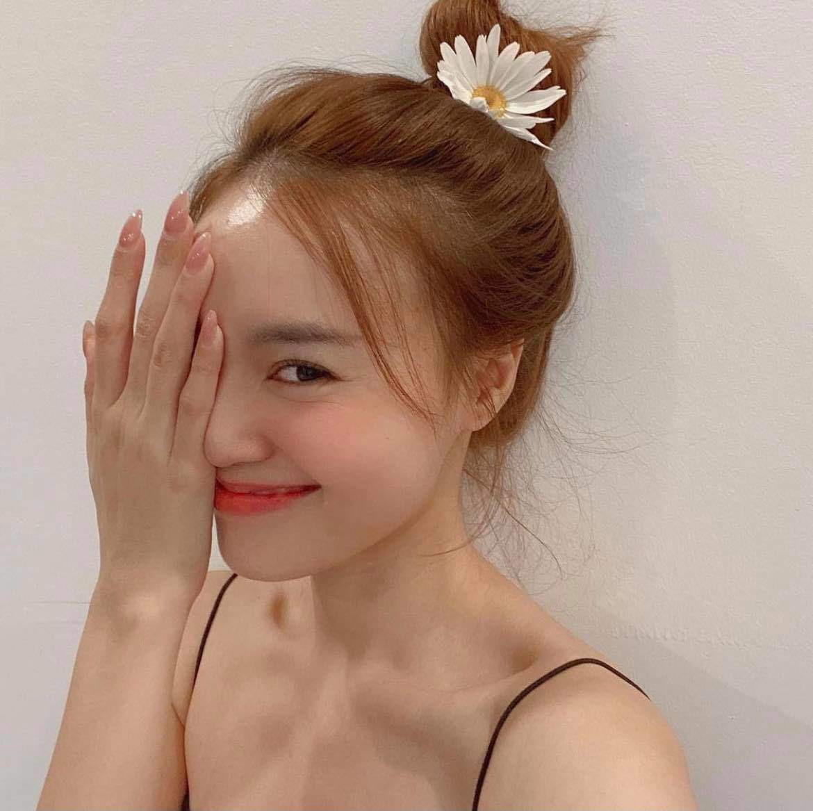 Ninh Dương Lan Ngọc lộ mặt mộc đầy khuyết điểm gây thất vọng