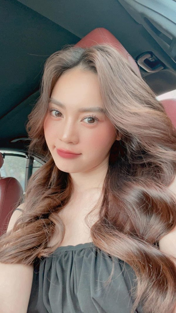 Ninh Dương Lan Ngọc lộ mặt mộc đầy khuyết điểm gây thất vọng