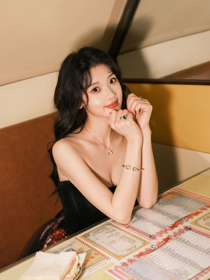 Trúng số độc đắc đúng ngày 29/9/2025, 3 con giáp như 'chuột rơi đúng hũ nếp', dễ trúng số phát tài, vượng vận bất ngờ, sự nghiệp hồng phát - Ảnh 3