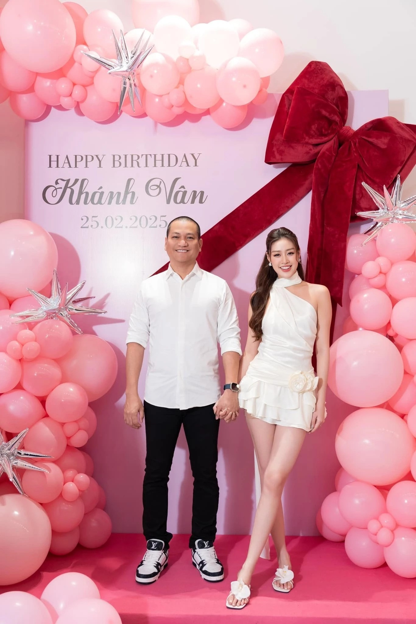 Hoa hậu Khánh Vân và ông xã hơn 17 tuổi mong mỏi có con