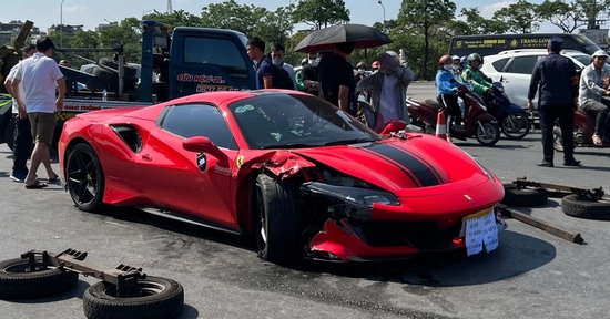 Siêu xe Ferrari 488 Pista tái xuất sau 3 năm gây tai nạn chết người ở Hà Nội