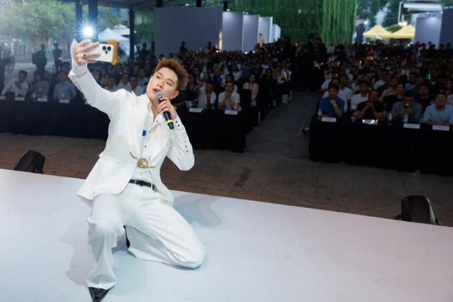 Sự thật giọng hát live của Dương Domic