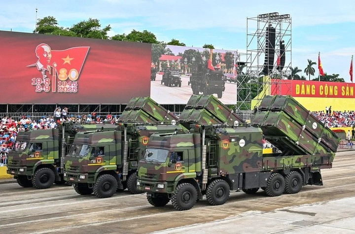 Hệ thống tên lửa VCS-01 Trường Sơn