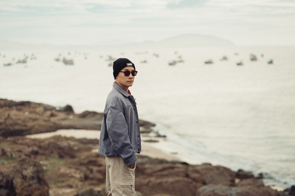 Đinh Tiến Đạt tràn đầy năng lượng ra tiếp MV thứ 2 trong vòng 2 tuần