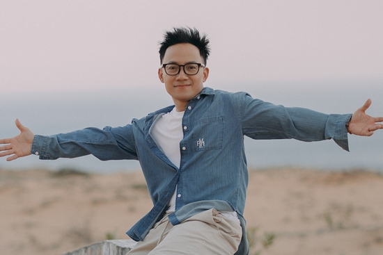 Đinh Tiến Đạt tràn đầy năng lượng, ra tiếp MV thứ 2 trong vòng 2 tuần