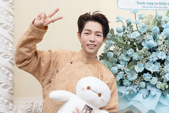 Đức Phúc lần đầu lên tiếng về ồn ào bị trang tin quốc tế quy chụp giới tính