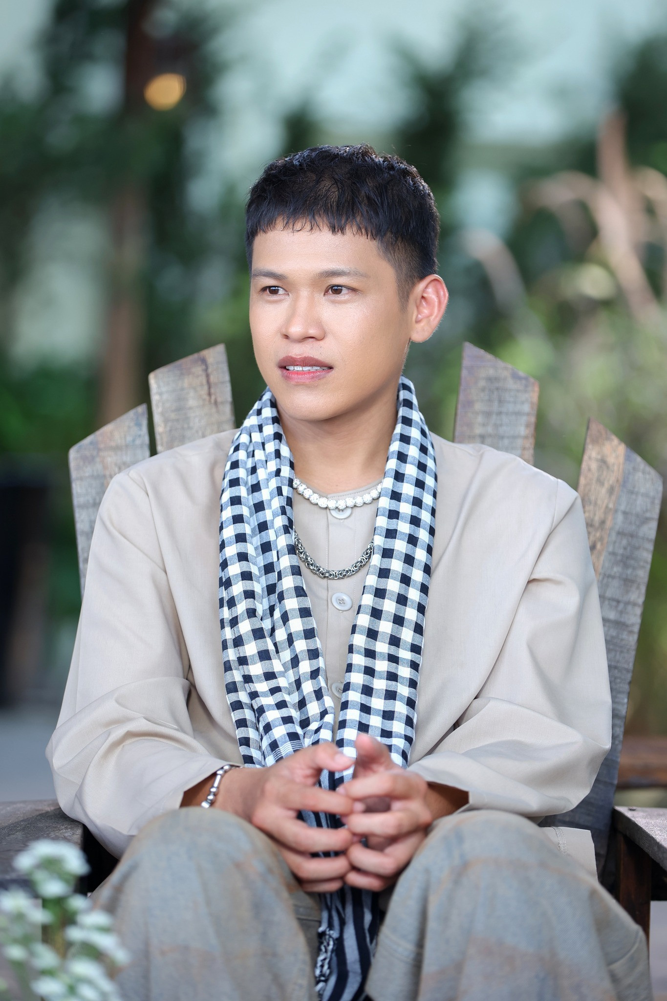 Nam ca sĩ Việt trải lòng sau khi mắc ung thư hé lộ số tiền đặc biệt từ Minh Tú