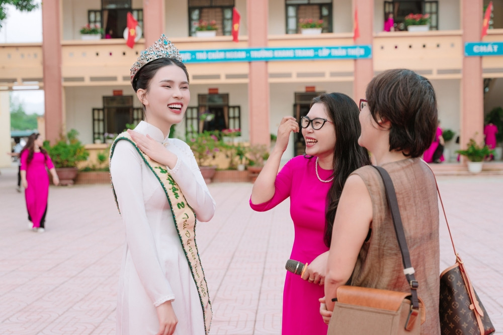 a hau linh dan 1.jpg