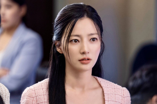 Người tố cáo Song Ha Yoon bạo lực học đường tiết lộ lý do kiện đòi 10 tỷ won