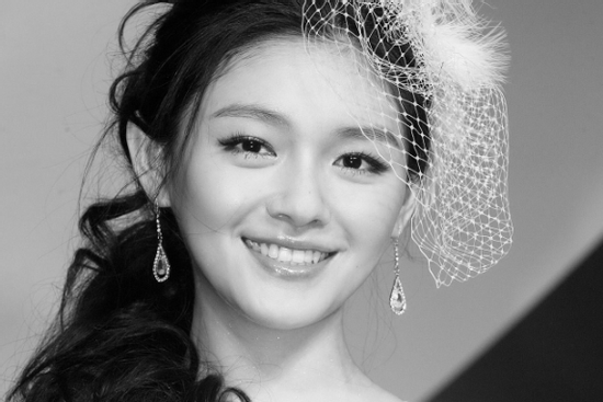 Gia đình phẫn nộ trước tin đồn thất thiệt về đời tư cố diễn viên Từ Hy Viên