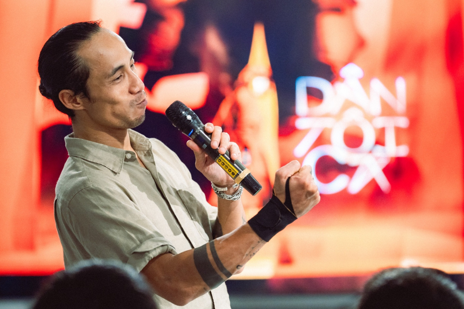 Phạm Anh Khoa định vị lại chính mình sau 20 năm làm nghề