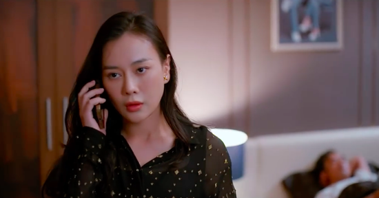 'Gió ngang khoảng trời xanh' tập 13: Mỹ Anh dằn mặt trợ lý của chồng lúc nửa đêm