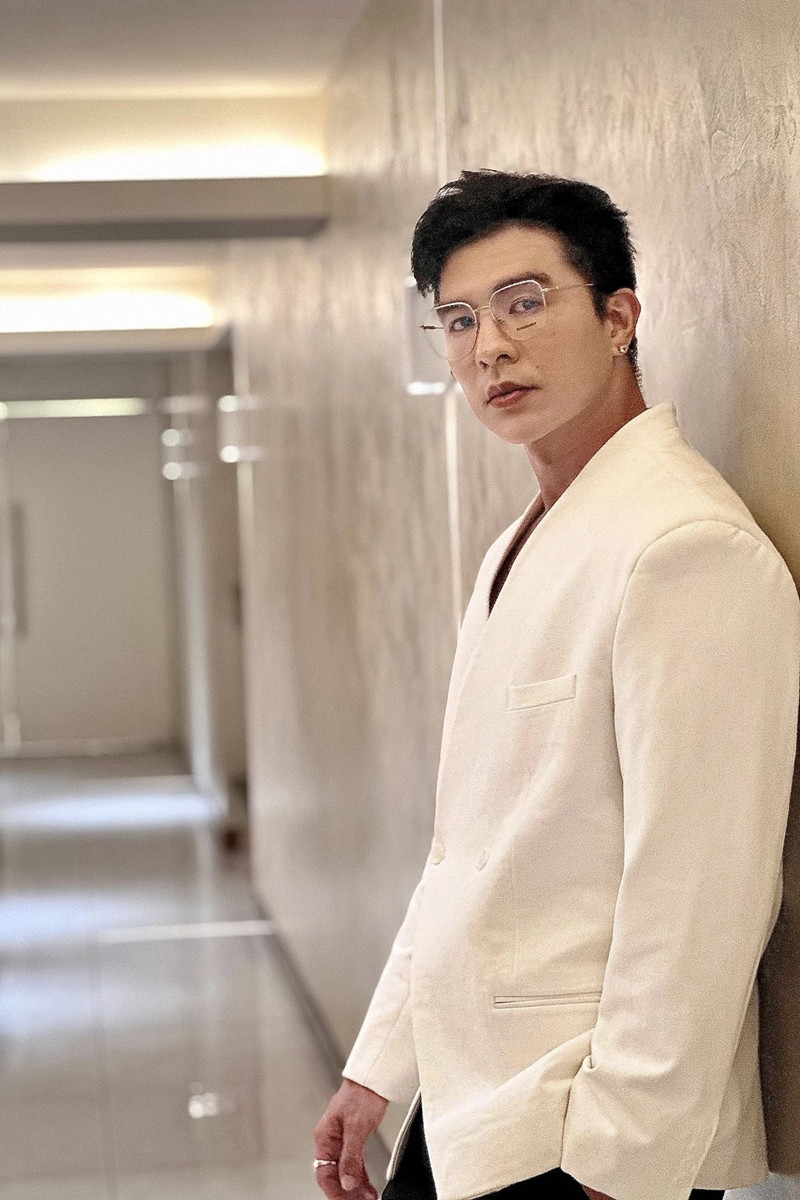 Mỹ nam hot nhất Mưa Đỏ bị nghi phẫu thuật thẩm mỹ để có visual đẹp như Lee Min Ho