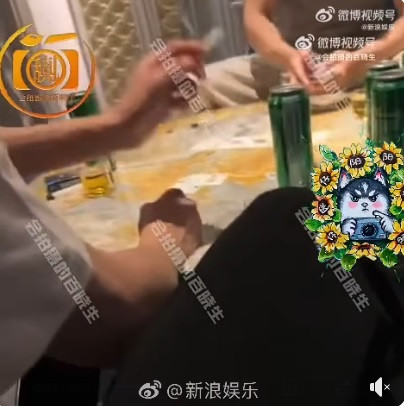 Diên Hi Công Lược Hứa Khải bị tố cáo nghiện bài bạc đối mặt với án tù