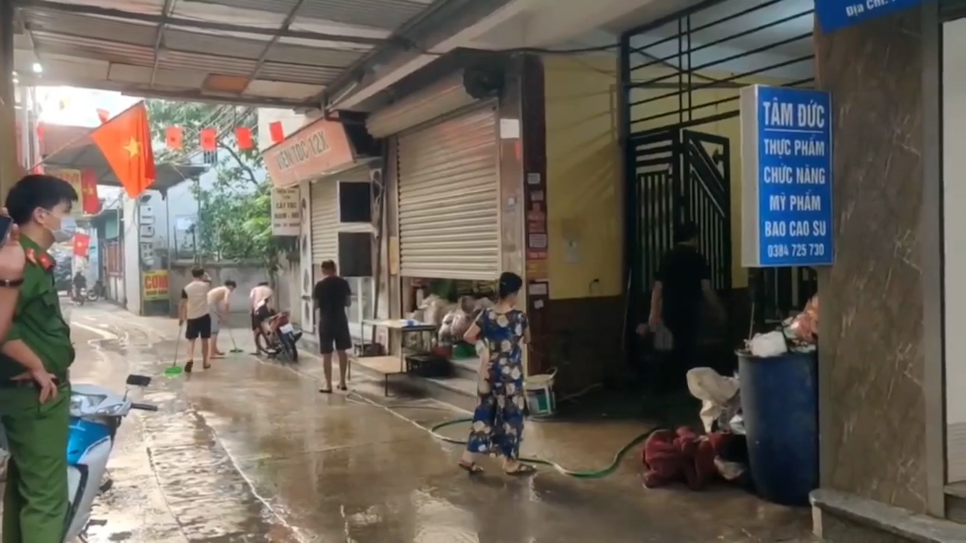 Sequence 17.00_00_10_02.Still001.jpg