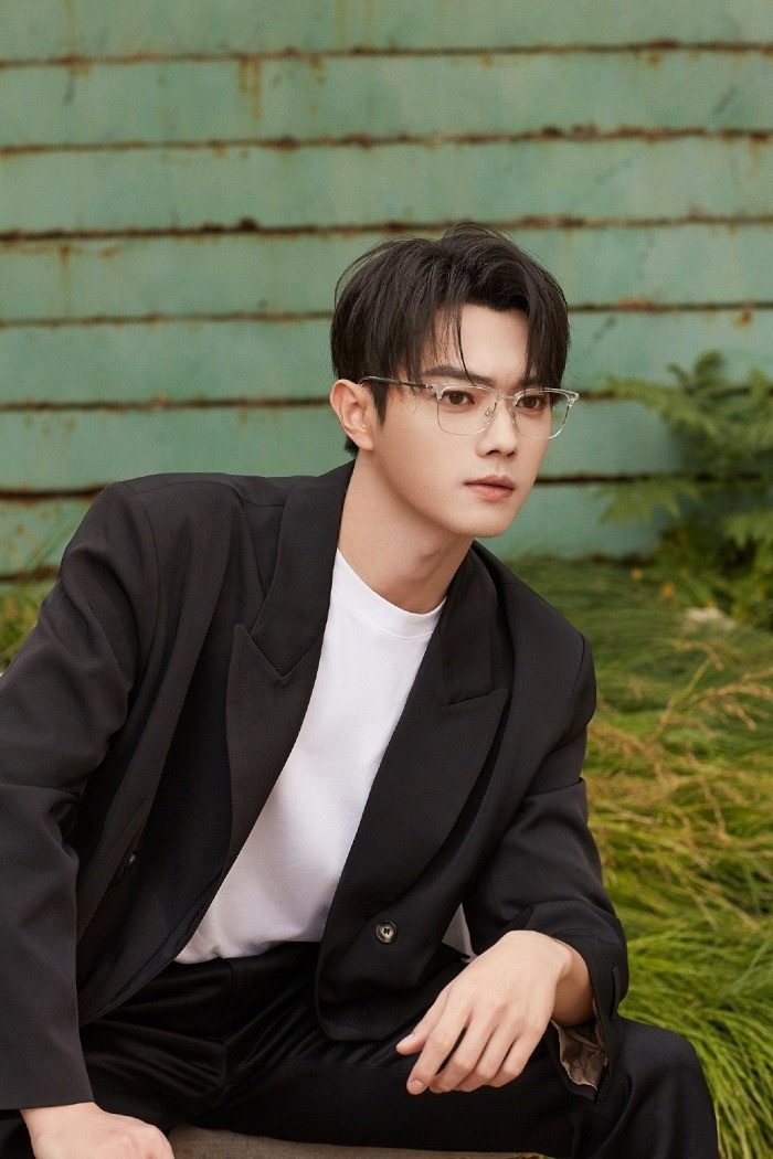 Sao nam Diên Hi Công Lược Hứa Khải đối mặt án 10 năm tù