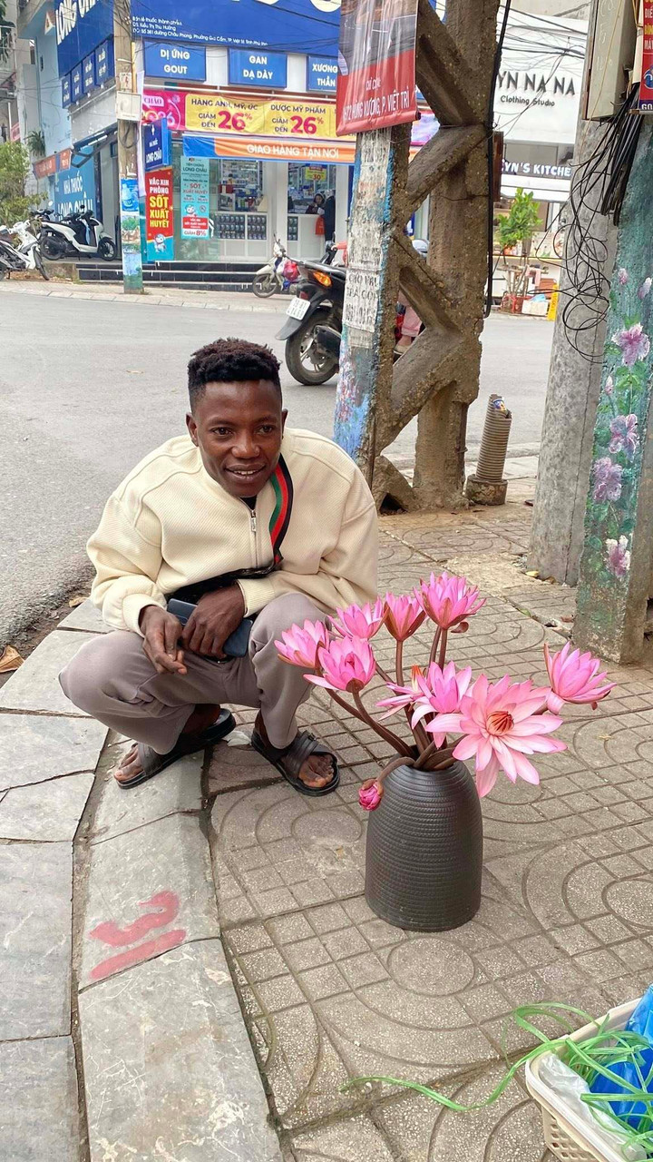 Lindo thông báo đã có mặt tại Việt Nam. (Nguồn: Lindo)