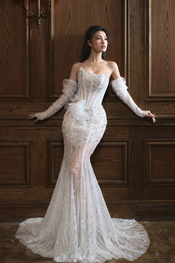 Á hậu Phương Nhi đẹp lộng lẫy trong áo cưới đầm xòe công chúa - Ảnh 6.