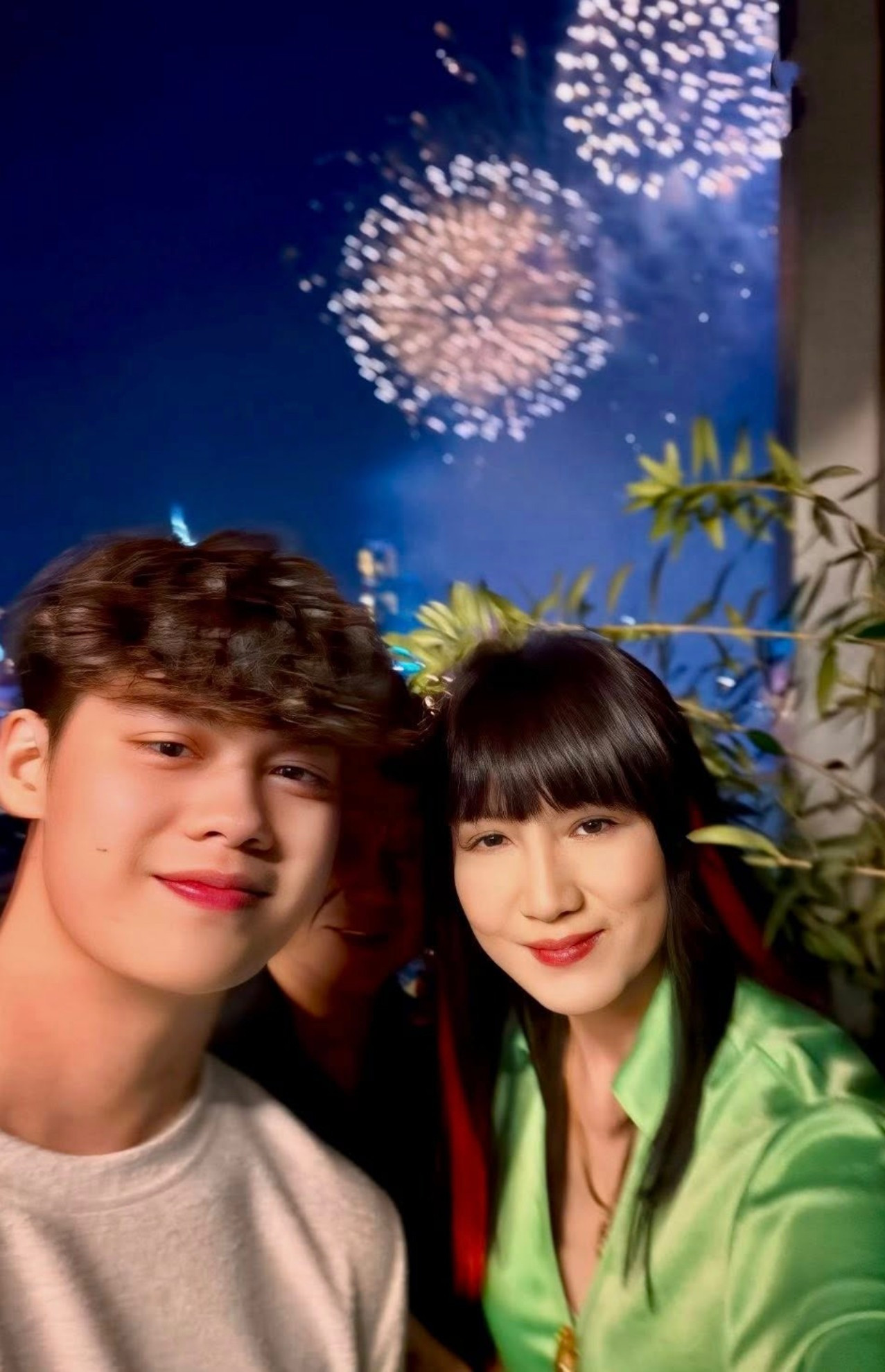 batch 605711978 2918772204992258.jpg