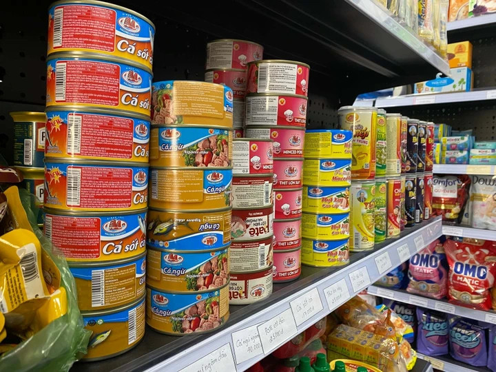 Lực lượng chức năng ghi nhận tổng khối lượng thịt lợn được tập kết trong kho lên tới 120 tấn.