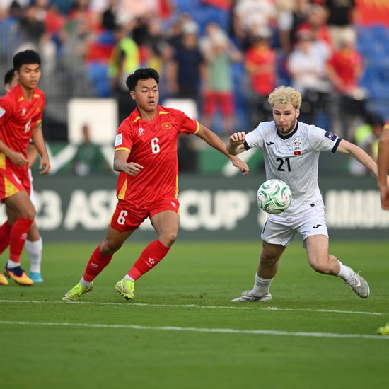 Người hùng U23 Việt Nam phải đi kiểm tra doping sau chiến thắng oanh liệt