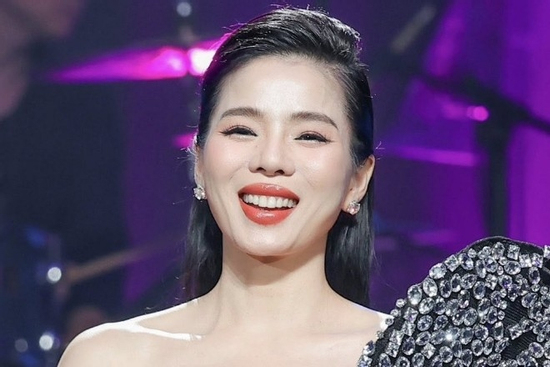 Luật sư lên tiếng về loạt phát ngôn thô tục của ca sĩ Lệ Quyên