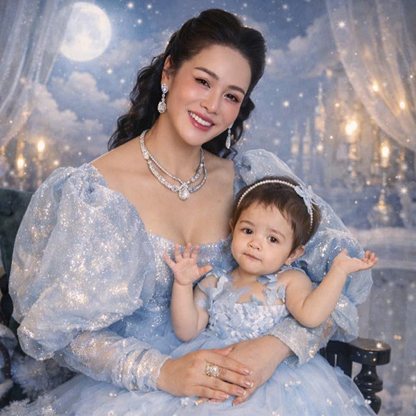 Con gái Nhật Kim Anh tròn 1 tuổi siêu đáng yêu - Ảnh 7.