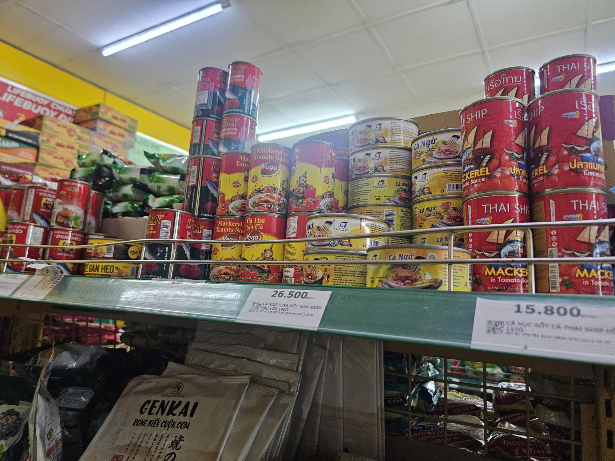 Nhiều cửa hàng thu hồi đồ hộp Hạ Long, hoàn tiền cho khách hàng- Ảnh 3.