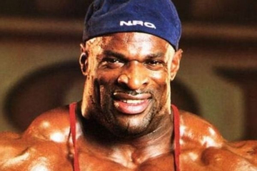 'Quái vật thể hình' 8 năm thống trị thế giới, chỉ có 0,33% mỡ nhưng phải trả giá đắt khi về già