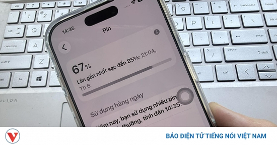 Tính năng ẩn trên iPhone giúp biết chính xác thời gian sạc pin