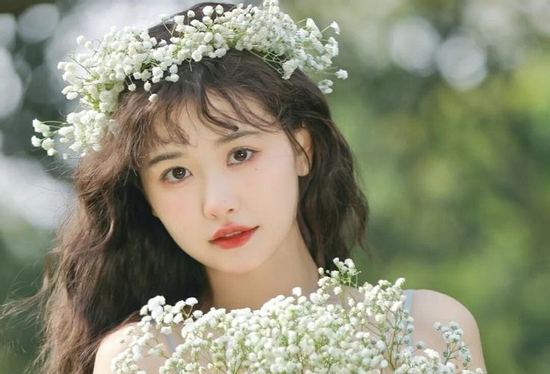 Sau hôm nay, thứ Hai 12/1/2026, 3 con giáp sự nghiệp 'bứt tốc như Rồng', chỉ việc ngồi quơ tay ra tiền, phúc mệnh đỏ rực rỡ