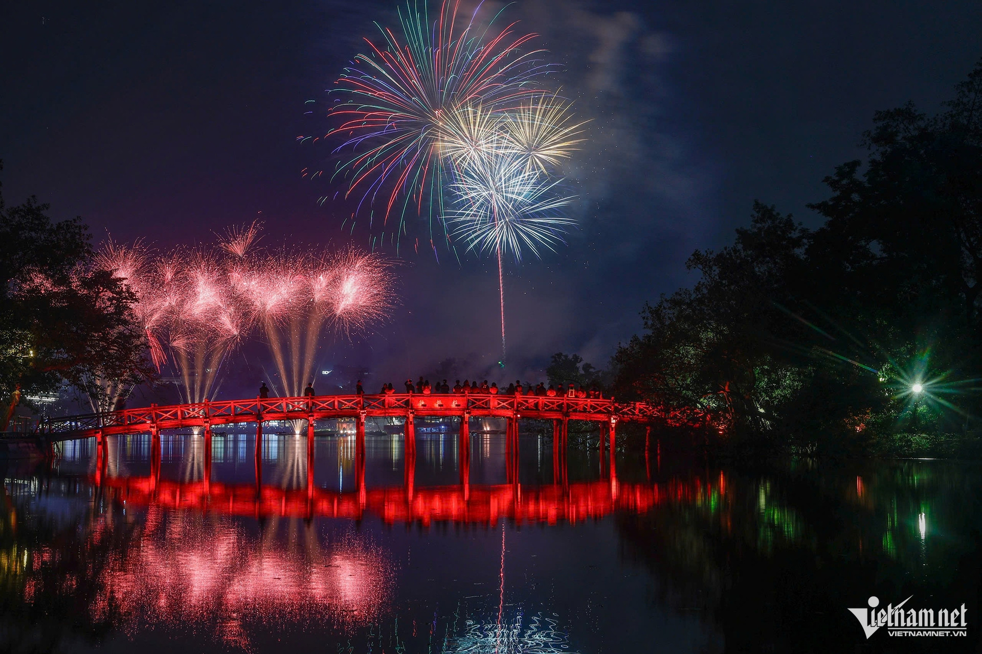 w a90ce8c6cd10424e1b01 43.jpg