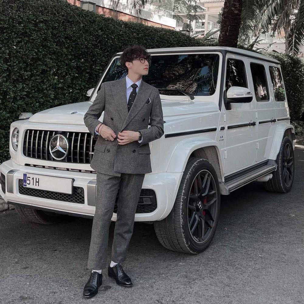 Gallery - Dàn xế hộp của Sơn Tùng M-TP, chiếc G 63 đâu rồi?