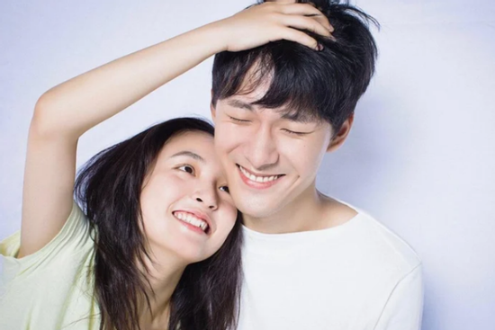 Rộ tin Ngô Thiến 'gương vỡ lại lành' với chồng cũ, fan bất ngờ đòi 'thoát fan'