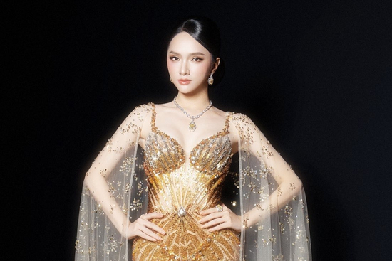 Sau Miss Universe, Hương Giang trở lại đấu trường hoa hậu quốc tế ở tuổi 34