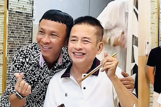 Nghệ sĩ Tấn Beo khóc trong tiệc mừng tuổi 60