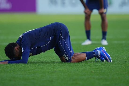 Phát ngôn bất ngờ của Madam Pang khi U23 Thái Lan bị loại đầy thất vọng ở giải châu Á