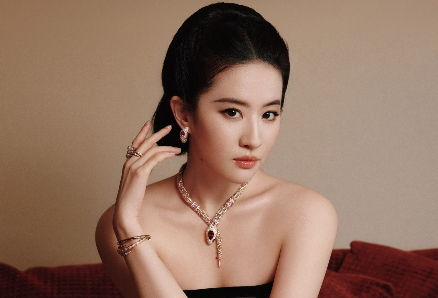 3 con giáp trúng số độc đắc 300 tỷ vào sau ngày 16/1/2026, hút tiền bạc vào nhà, may mắn lội ngược dòng