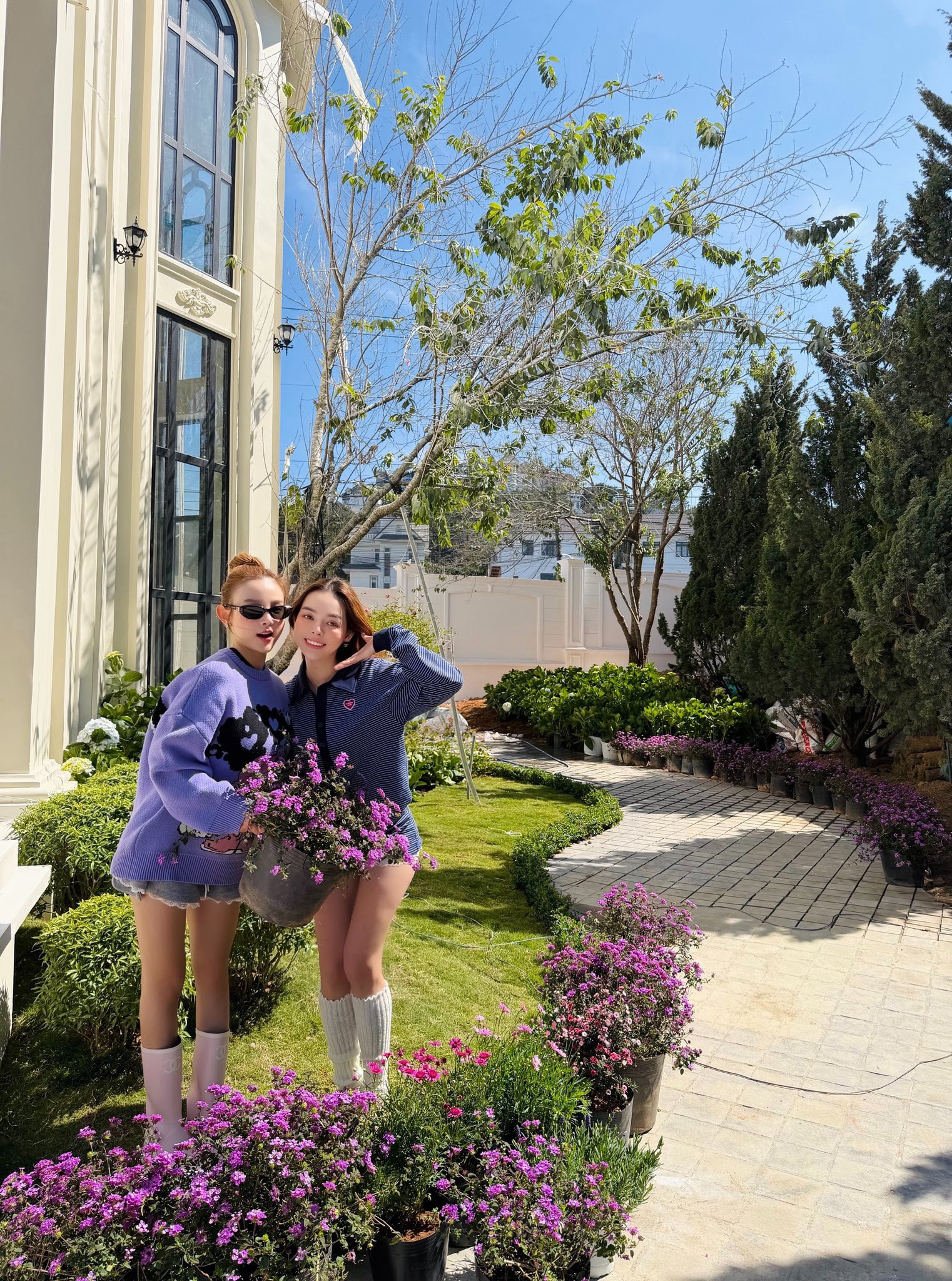 Căn biệt thự dưỡng già của Huyền Baby và bạn thân tại Đà Lạt lộng lẫy , sang trọng - Ảnh 3.